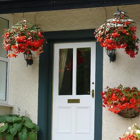 Lyndhurst Guest house