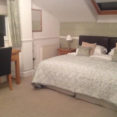 Lyndhurst Guest house Ulverston