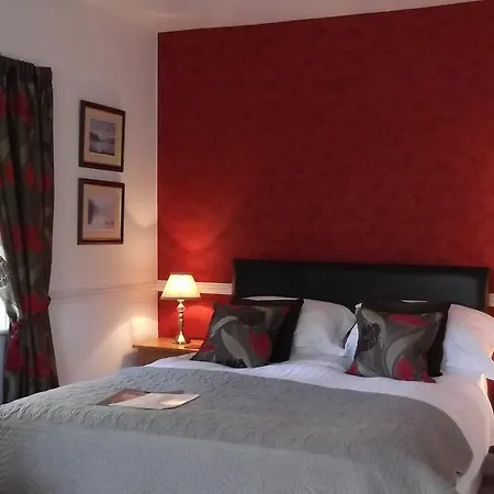Lyndhurst 4* ألفرستون